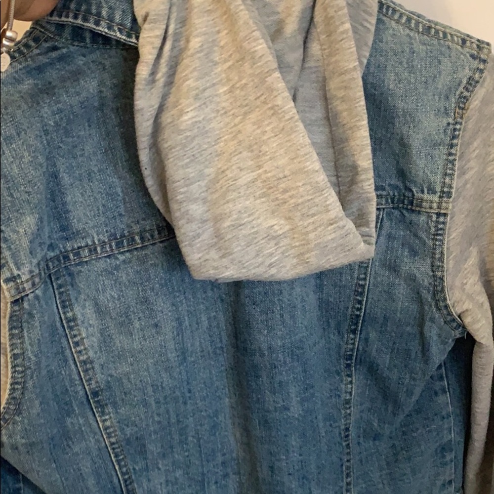 Forever 21 denim  jacket with  gray sleeves